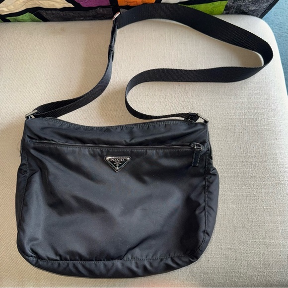 Prada Messenger Nylon Bag Crossbody Black - Picture 3 of 8